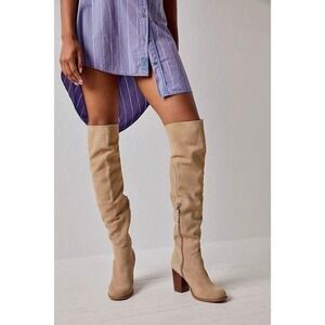 Kelsi Dagger Brooklyn Logan Over The Knee Suede Boots Fawn Womens 8